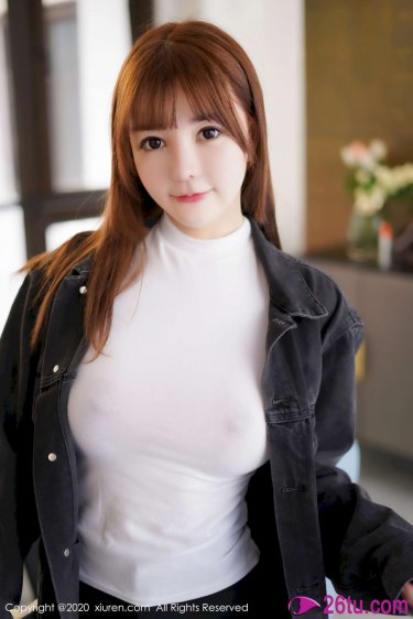 女子夜里打车直播