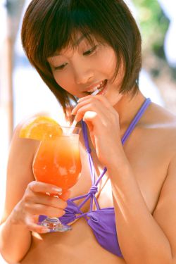 《鬼灭之刃蝴蝶忍被扒开大腿输出》